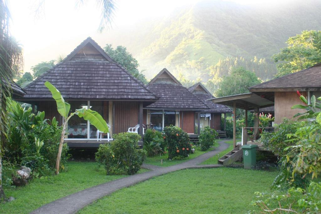 Tauhanihani Village Lodge La Vague Bleue Teahupoo Εξωτερικό φωτογραφία
