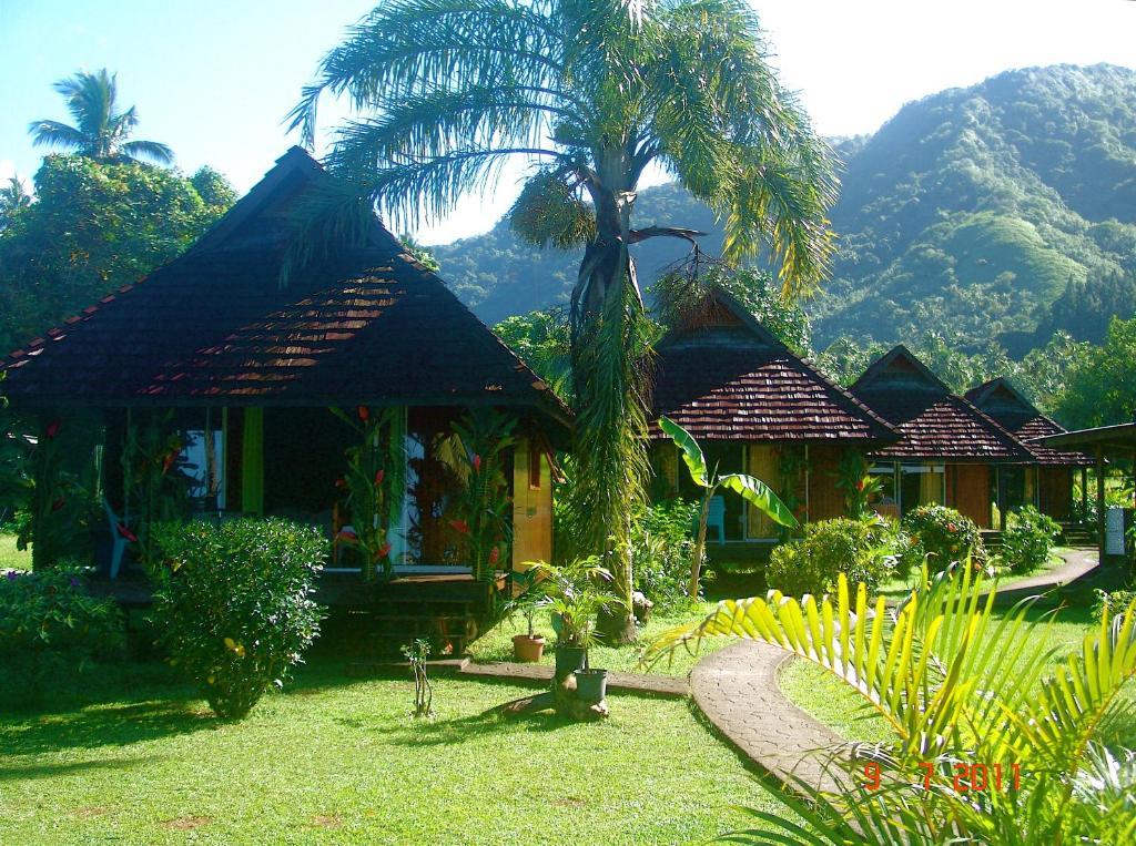 Tauhanihani Village Lodge La Vague Bleue Teahupoo Εξωτερικό φωτογραφία